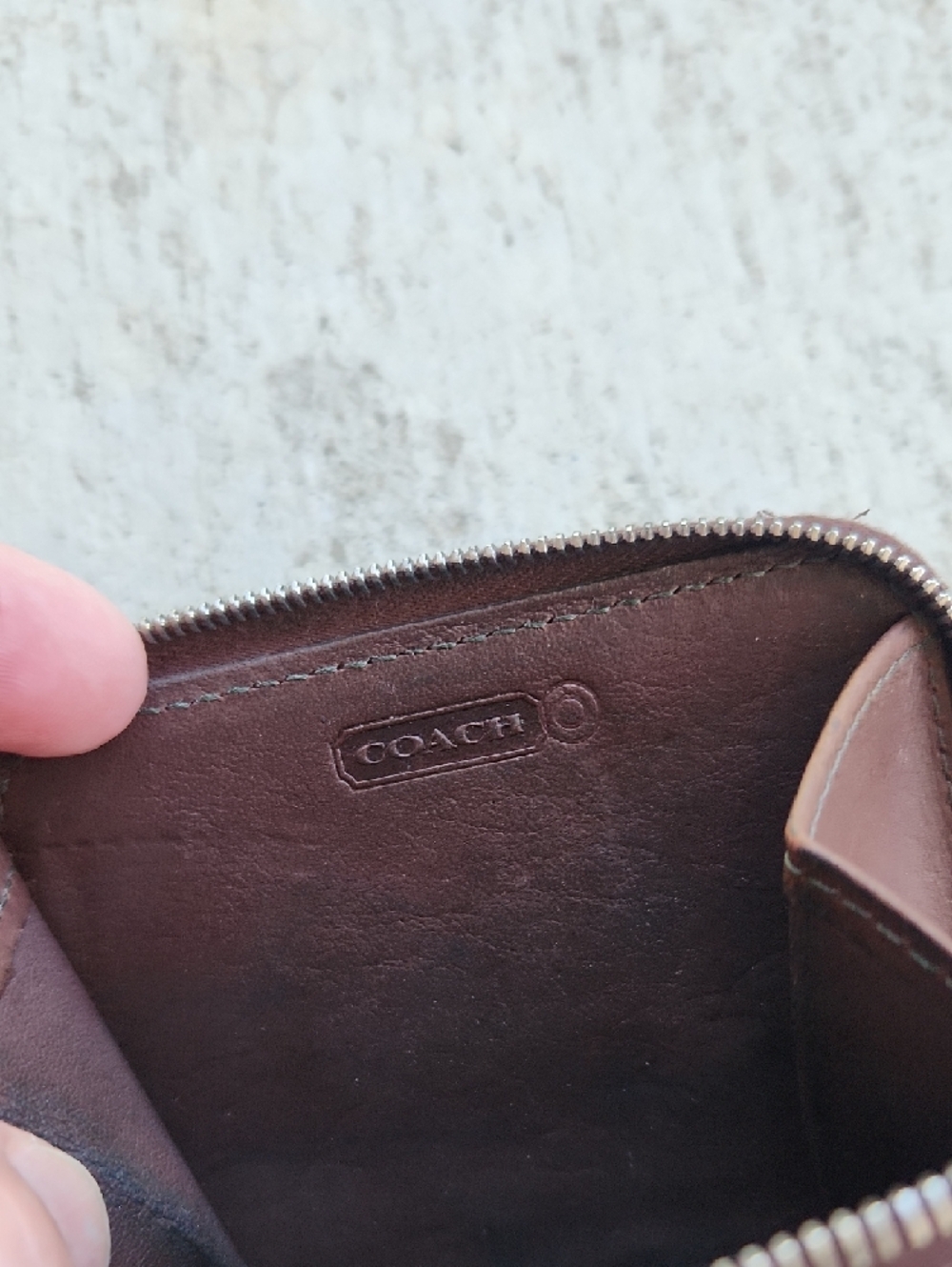 Vintage Coach Zip Around Wallet Brown Glove Tanned Leather Small Coin Purse - Picture 5 of 9